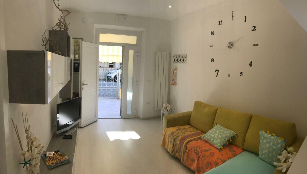 Smeralda House 维亚雷焦 外观 照片